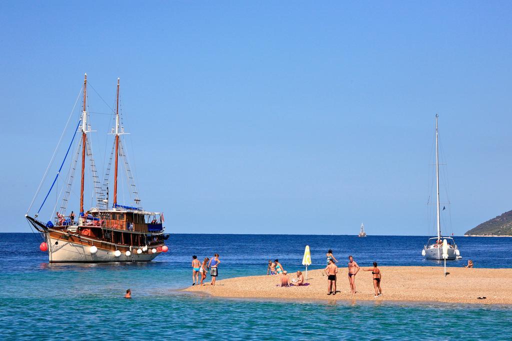 Zlatni Bol Apartments Δωμάτιο φωτογραφία