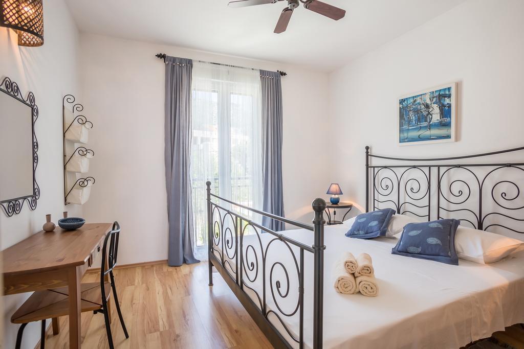 Zlatni Bol Apartments Εξωτερικό φωτογραφία