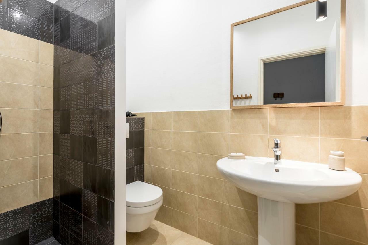 Zlatni Bol Apartments Εξωτερικό φωτογραφία
