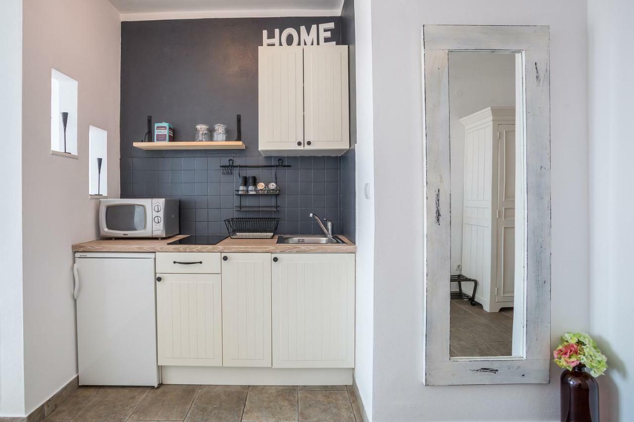 Zlatni Bol Apartments Εξωτερικό φωτογραφία